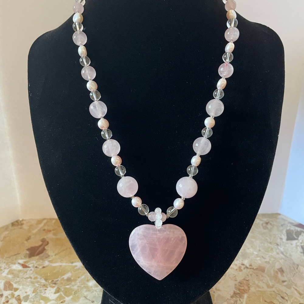 Lee Sands Rose Quartz & Genuine Pearl Necklace